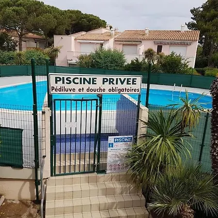 Appartement Rez De Jardin Pinède Proximité Quartier Naturiste